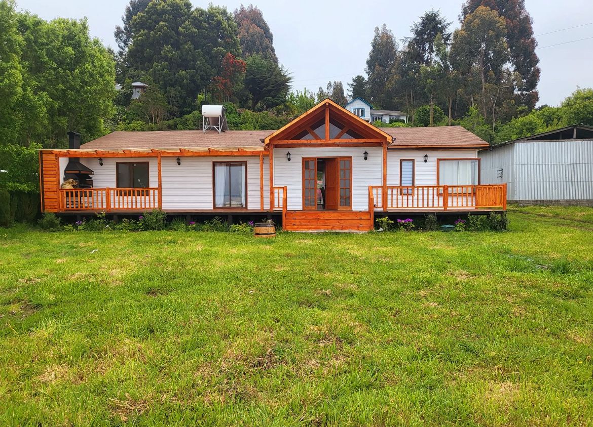 Casa Isla Tenglo